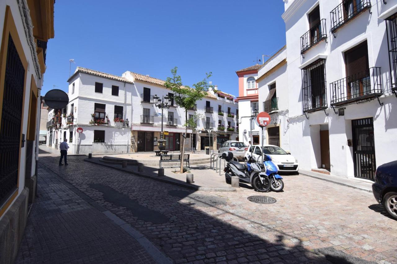 Atico Aguayos Con Parking Gratis Apartment Cordoba Ngoại thất bức ảnh